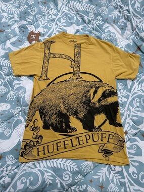 Warner Bros. Hufflepuff Yellow Graphic Tee